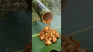 Jungle Style Bamboo Chicken Cooking 🌿 | Tribal Women Traditional Bamboo Chicken#shorts  #bamboobush