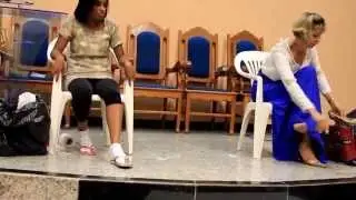 A Rica e a Pobre  Quem  tem mais?