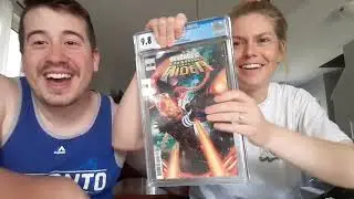 Opening up a $100 CGC Comic Book Mystery Box from Slabbed Heroes! Three slabs!