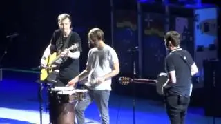 blink-182 All Of This/Boxing Day Live at Sydney Australia 2013