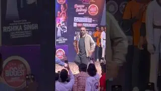 Dharmesh Sir performance Agra #dance #profesionaldancer #dharmeshsirdance