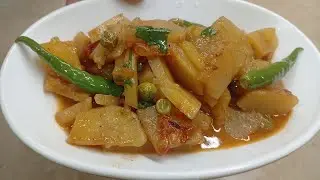 Alo mater sabzi// winter special//sehri special recipe..