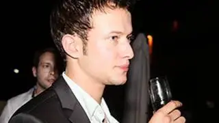 Leo(Yon Tomarkin)