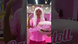 Barbie 😱 👱🏻&zwj;♀️🛍️🎀 WhiteSocksFamily #barbie #tiktok