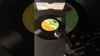 Foreigner - Waiting For A Girl Like You ( Vinyl 45 ) From 1981 .