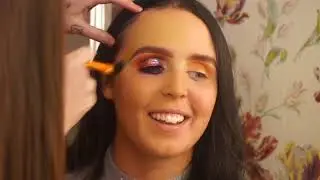 TWO TONE SPARKLY EYE MAKEUP BY HOLLY BRENNAN| HOW TO APPLY THAT SMOKEY COLOURFUL EYESHADOW