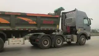 [22823]2 Xe Howo MAN Sitrak T7H 440 6X4 & 400 6X4, Xe Howo Sinotruk V7 371 6X4
