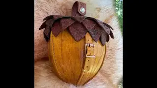 Making A Leather Acorn Bag A Relaxing Creative Process