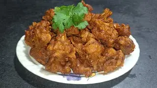 যেমন মুচমুচে তেমন টেস্ট একবার খালি বানিয়ে ফেলুন এরকম ফুলকপির পকোড়া । পকোড়া রেসিপি।