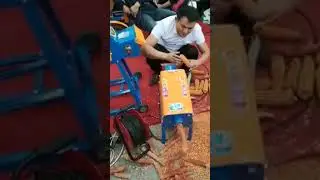 POWERFUL MINI CORN SHELLER #agriculture #farmer #machinery #corn #sheller