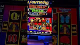 #casino #viralvideo #slotmachine #shorts #games #gambling #viral