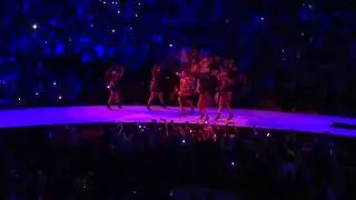 Ariana Grande 