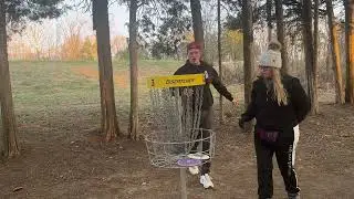 2 Minutes & 21 Seconds of Disc Golf ASMR (Bullitt County DGC)