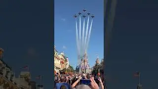 Flyover in Disneys Magic Kingdom by USAF Thunderbirds #disney #fy #military