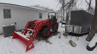 Kubota MX4900 Float Mode Snow Removal | Parking Lot Cleanup