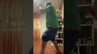 RENEGUL BAILANDO Dembow y Reggaeton *Se ahoga*😥😍 #renegul #mayonesacasera #gg #reels #instareels