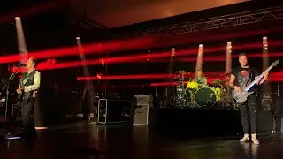 Muse - Time Is Running Out (Half step down live debut) - Helsinki Kulttuuritalo 12.6.2025 Finland