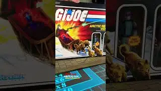 Super7 G.I.Joe ARCTIC RESCUE VEHICLE - QUICK LOOK Action Figure Review