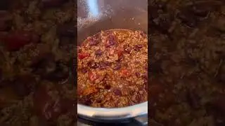 ‼️ Easy Chili! ‼️ Do beans belong in Chili❓🤔 #cooking #food #chili #short