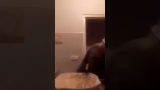 طريقه الكيكه مالحه طريقه ديال الكيكه بالزيتون مالحه كنتمنى تجربوها ان شاء الله يا ربي هايله وزوينه