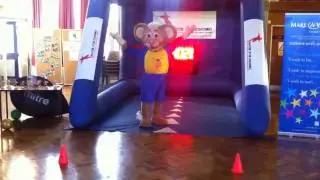 Gully Mouse in..... THE SOCCER STAR CHALLENGE
