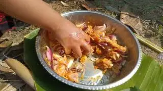 Bamboo Chicken|| Roasted on fire 🔥🔥|| Picnic 🧺 #MissSusi 🍽️