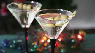 Various Artists - Christmas Jazz & Cocktails [Full Album Visualizer]