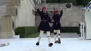Evzones Greek Presidential Guard  &Tau;omb of Unknown Soldier  Monument in Athens   27 - 12  - 2025