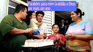Parabéns para mim Gratidão a Deus por mais um ano 