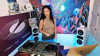 Emisión en directo de DJ ROSA RM
