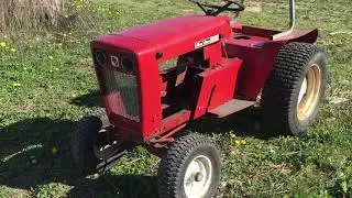 Lookey lookey a Wheel Horse 1054 showed up today!