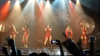 Fifth Harmony - Miss Movin' On/We Will Rock U/Bad Blood - Live in Paris (The Reflection Tour)