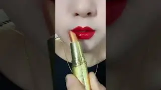 #lipstick #goldenlipstick #shimmerlipstick #lipcare #makeupaddict #beautygram #makeuplover