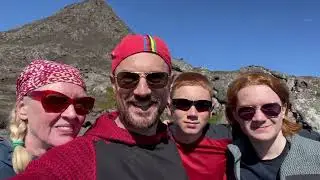Climbing Pico Volcano2024