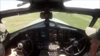 Warbird Radio.com  -  EAA B 17 Landing