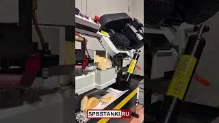 БАТОН ПОДОВОЙ РАСПИЛ ЛЕНТОЧНОПИЛЬНЫМ СТАНКОМ  #металл #machine #станок #tools #woodworking