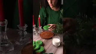 Easy Homemade Grinch Cookies Recipe - Recipe link in description