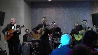 Luis Villa con el Trio Armonia con Clase (Como un Bolero)