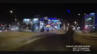 Велосипедист на шипованной резине или на липучках? winter bike Russia