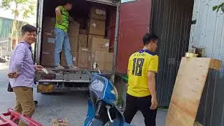Cuộc Sống Hàng Ngày Nghề Tài Xế Làm Chành Xe