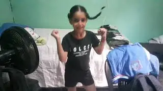 EU DANCANDO A MUSICA