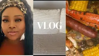 Vlog | Living in Dallas | TikTok Sofa | New Year    Eve Dinner 