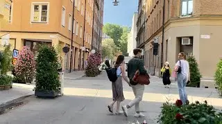 Stockholm Walks: lively neighborhood to fantastic view. Södermannagatan to Fjällgatan.
