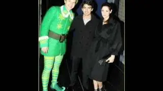 Joe Jonas and Ashley Greene - Elf the musical in NYC