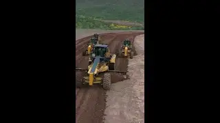 Cat&reg; Motor Grader 18