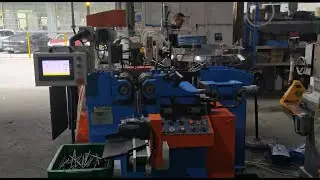 bolt rod straightening machine #straighteningmachine #rodstraightening #barstraightening #bolts