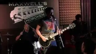 The Milwaukees - Drink Soviet Champagne (Tribute to Dave Post)