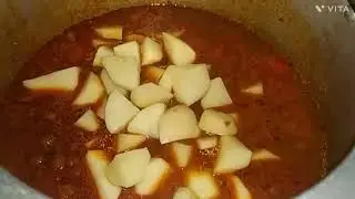 Kale chane aur Aalu ki new sabji recipe is Prakar ki sabji Puri paraathe Kisi Ki Bhi Sath kha sakte