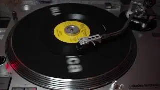 Robert & Johnny - I Know (Old Town 1052) 45 rpm