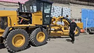 Автогрейдер SEM 922F AWD: Полноприводная мощь Caterpillar по доступной цене | Обзор